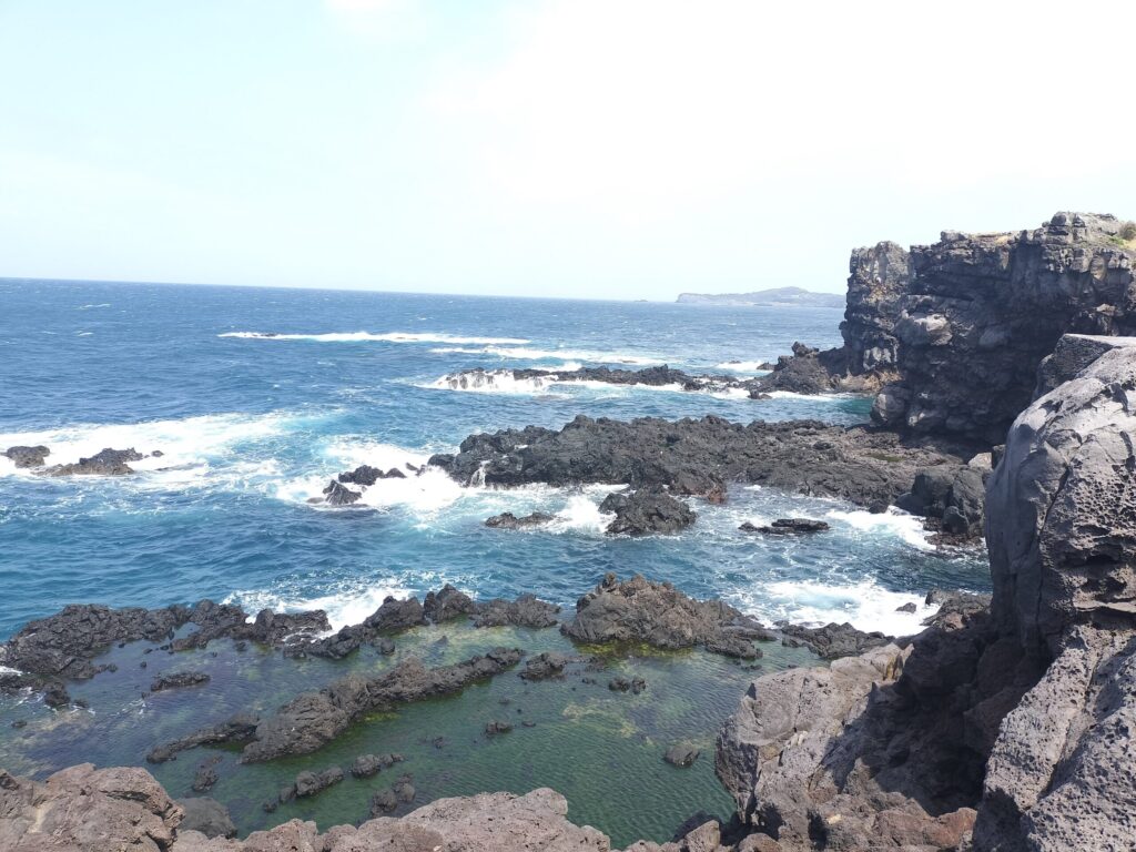 筆者A撮影:崖エリアその2(壱岐島鬼の足跡周辺)