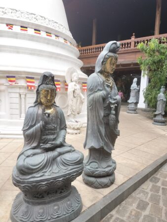 Gangaramaya Temple ガンガラーマ寺院 Colombo コロンボ(筆者A撮影)