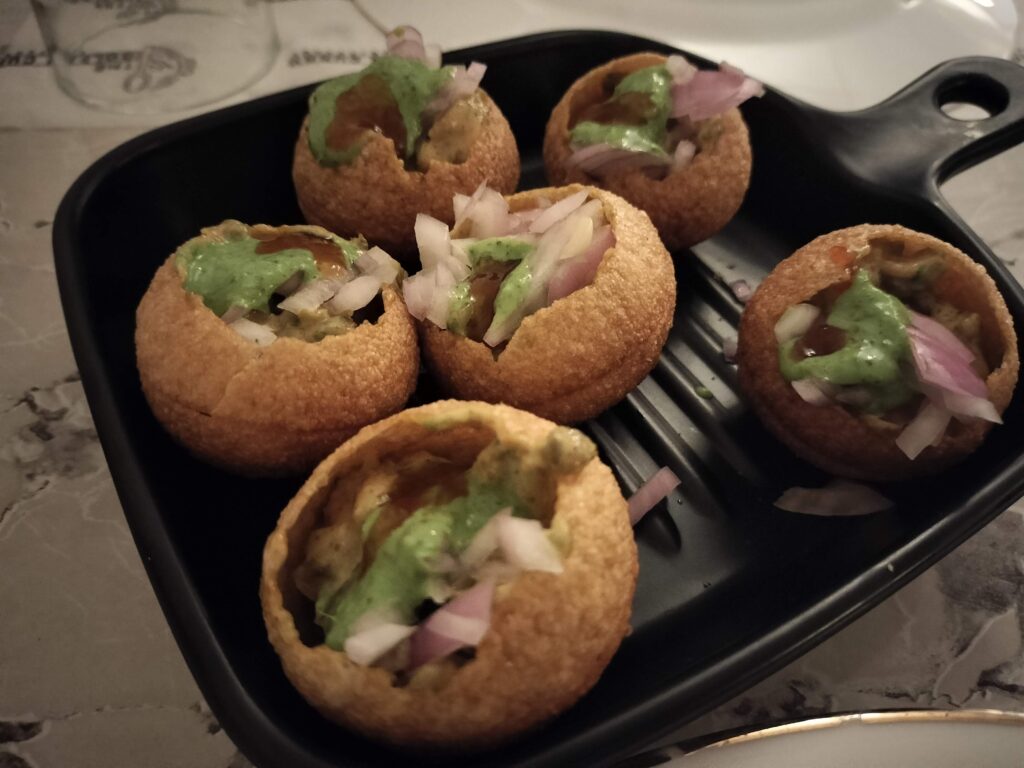 The Golden Curry Restaurant Kandy ザ・ゴールデンカレー・レストラン キャンディー パにプリ(筆者A撮影)
